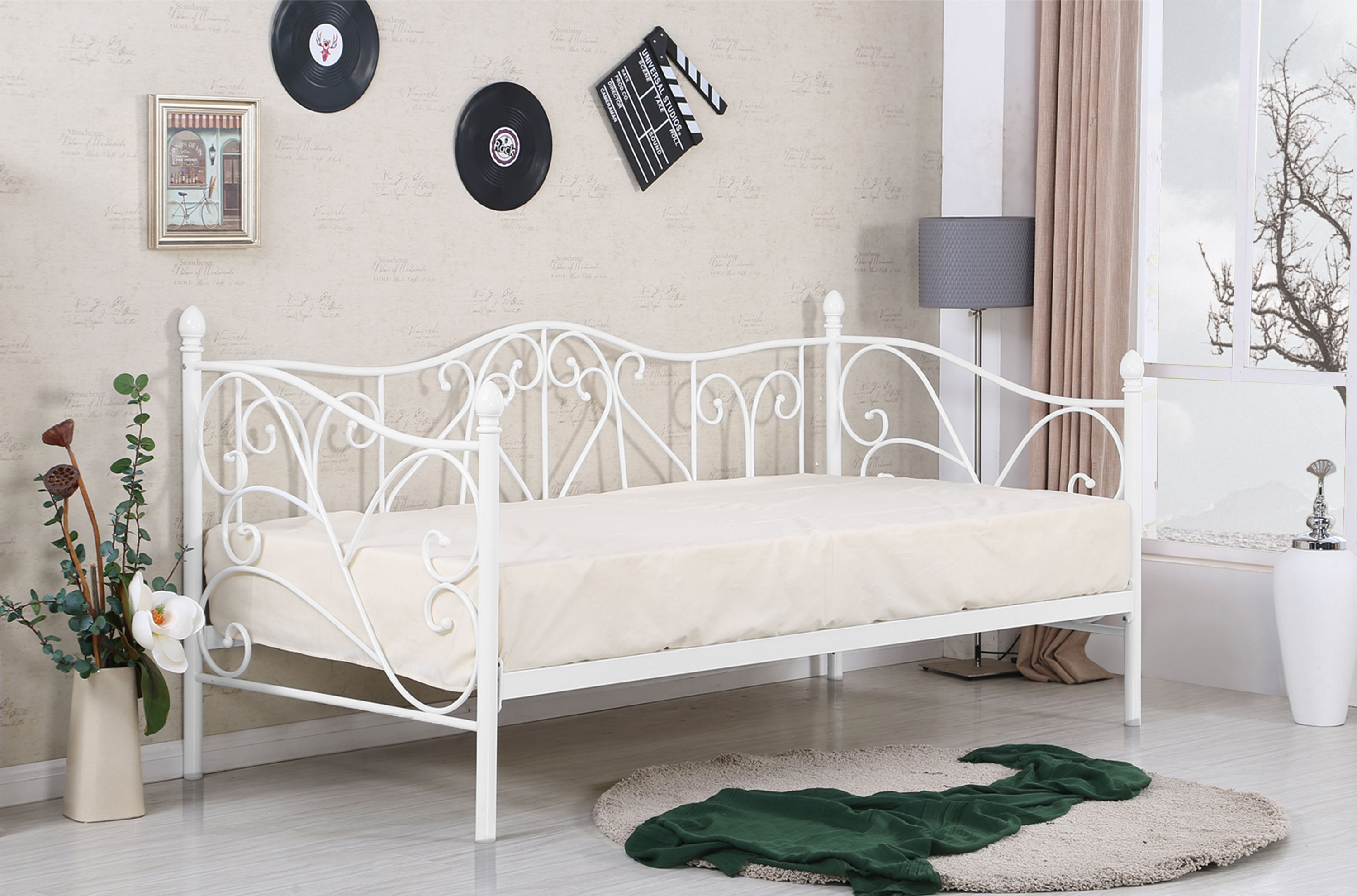 Łóżko SUMATRA białe metalowe ze zdobieniami 90 cm