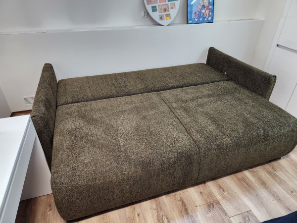 Kanapa MARGARET z funkcją spania i pojemnikiem